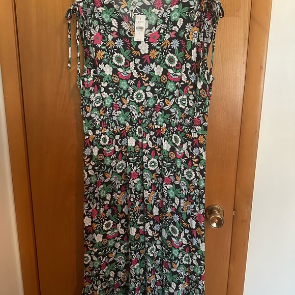 NWT Loft Dress - Picture 3 of 10